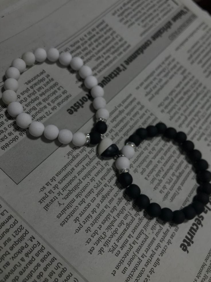 Magnetic Initials CoupleBeads braclet